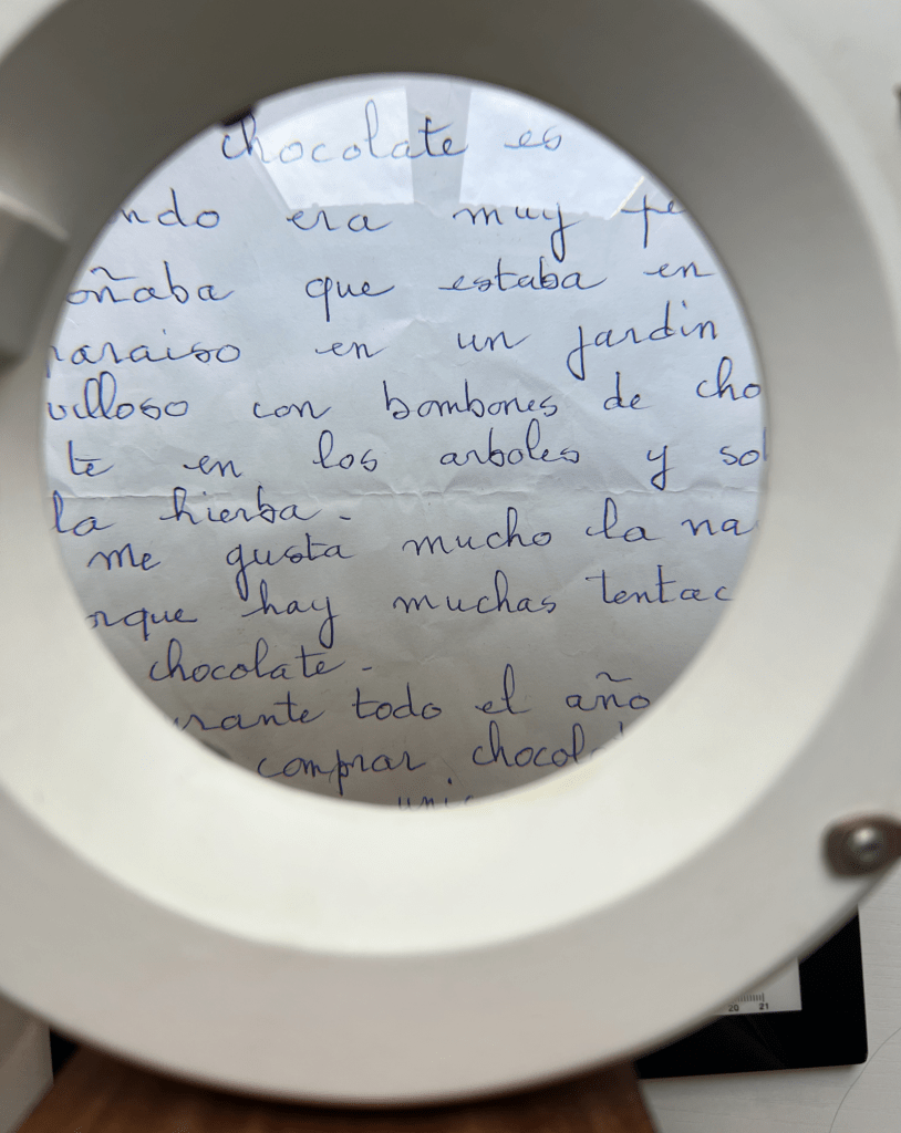 grafologia de un texto manuscrito en valencia a traves de la lupa